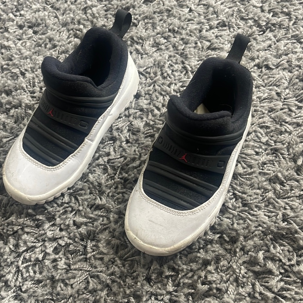 Gently worn toddler sneakers